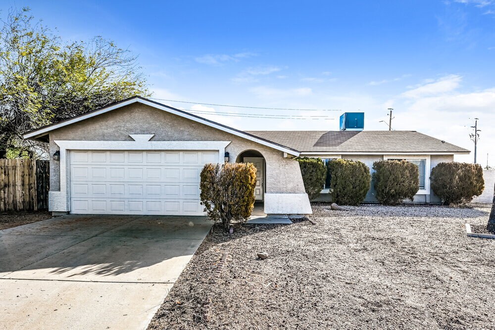 Primary Photo - 20401 N 8th Ave