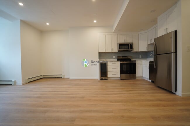 Building Photo - 521 Massachusetts Ave