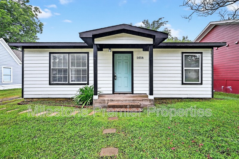 Foto principal - 1016 W Crawford St