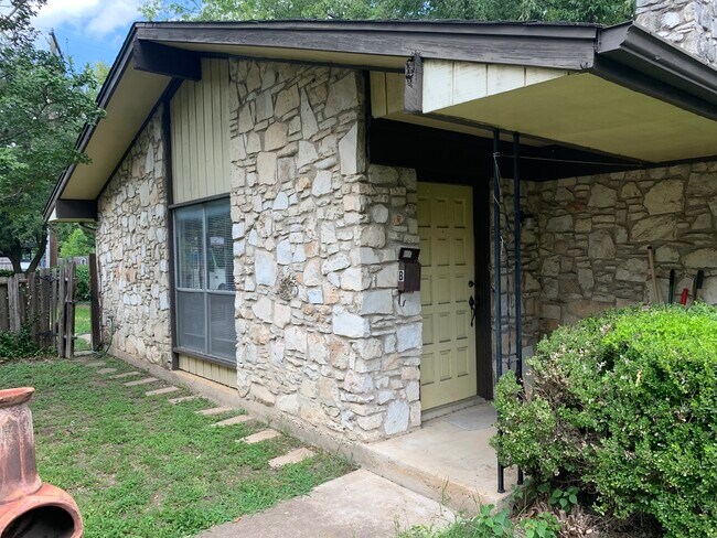 Foto del edificio - 4510 Depew Ave
