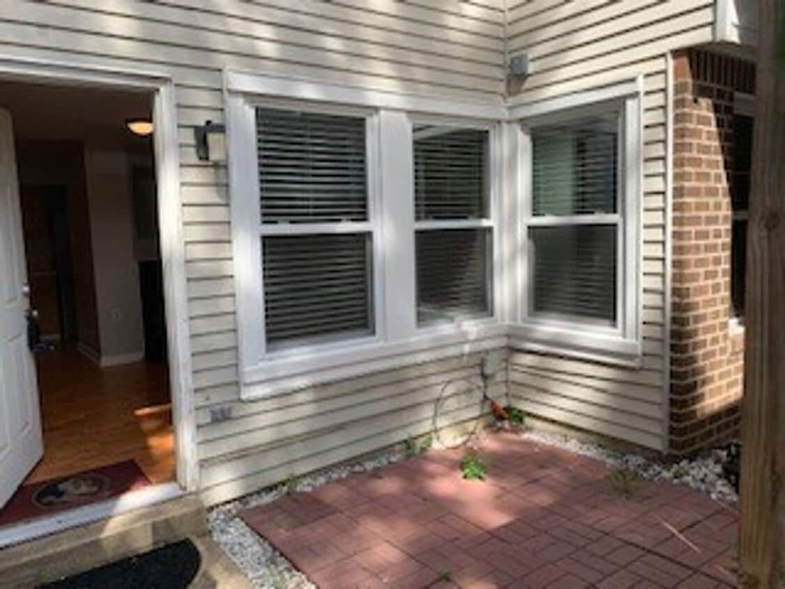 Pembrook Condo in Alexandria - Pembrook Condo in Alexandria