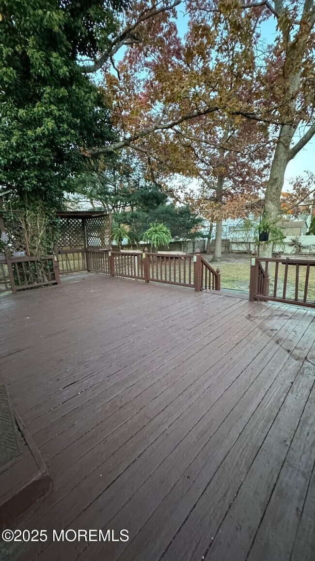 Foto del edificio - 343 Clifton Ave