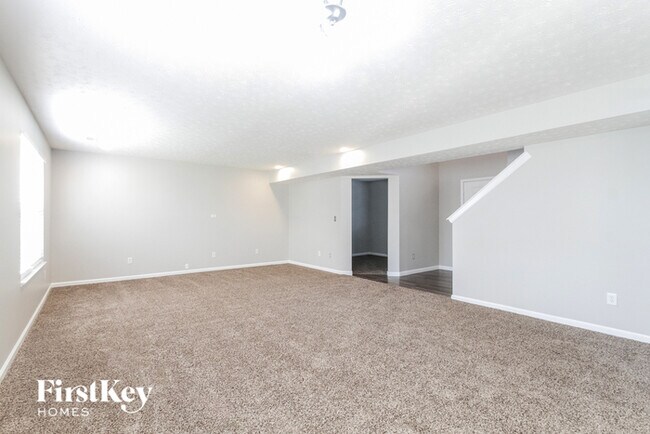Building Photo - 6145 Lake Freeman Dr