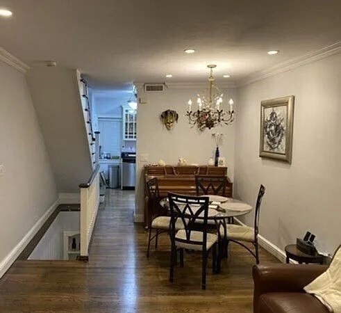 Foto del edificio - 15 S Russell St