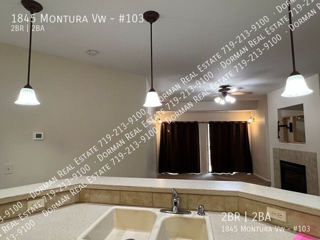 Building Photo - 1845 Montura View