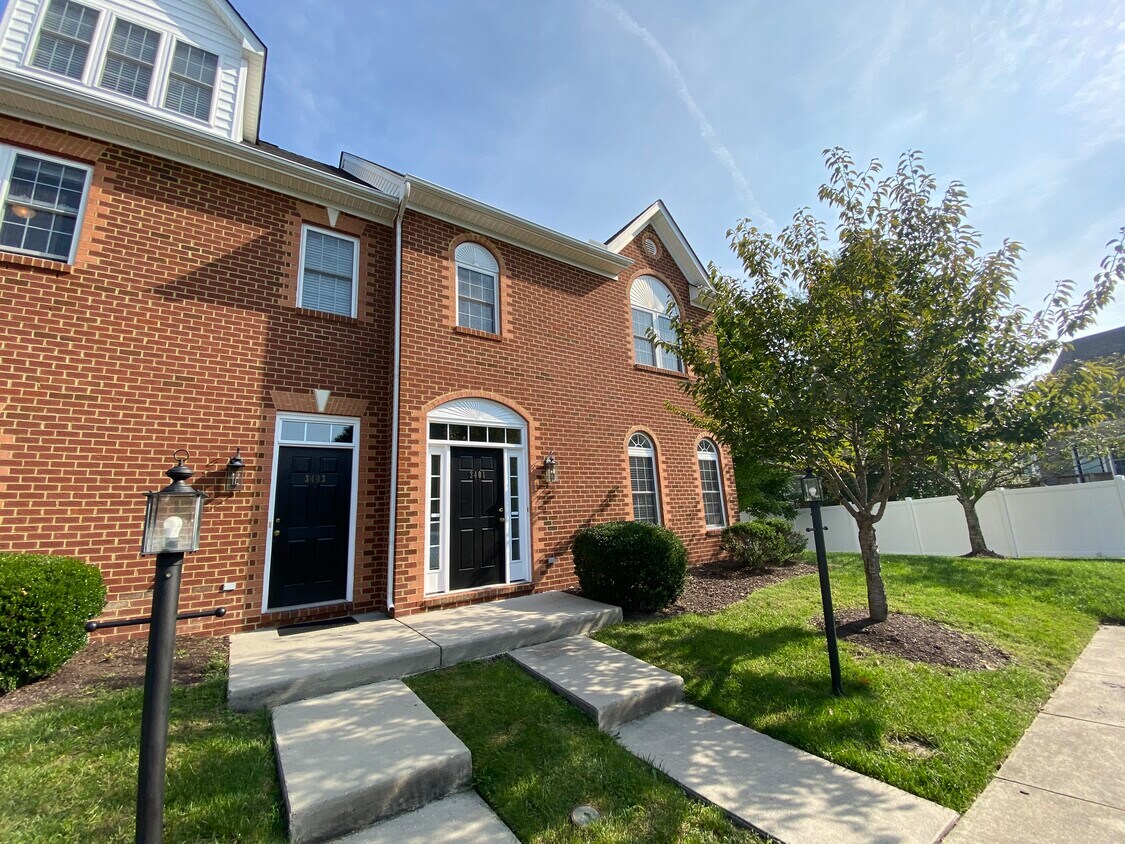 Foto principal - 3401 Bartley Pond Pl