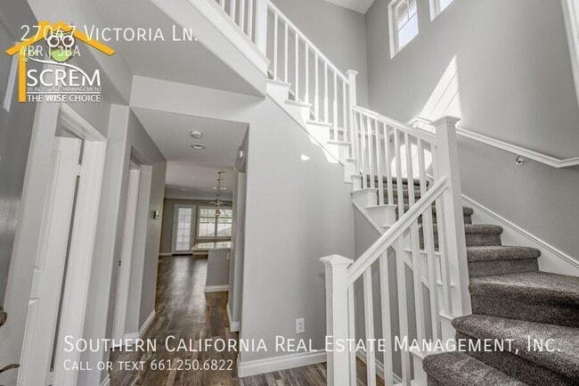 Building Photo - Stunning Four Bedroom Home with Solar in B...