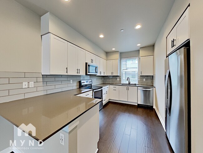 Foto del edificio - 3230 148th St SW