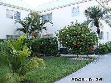 Foto del edificio - 780 10th Ave S