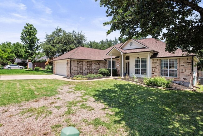 Building Photo - 4 BEDROOM IN RED ROCK, BELTON ISD