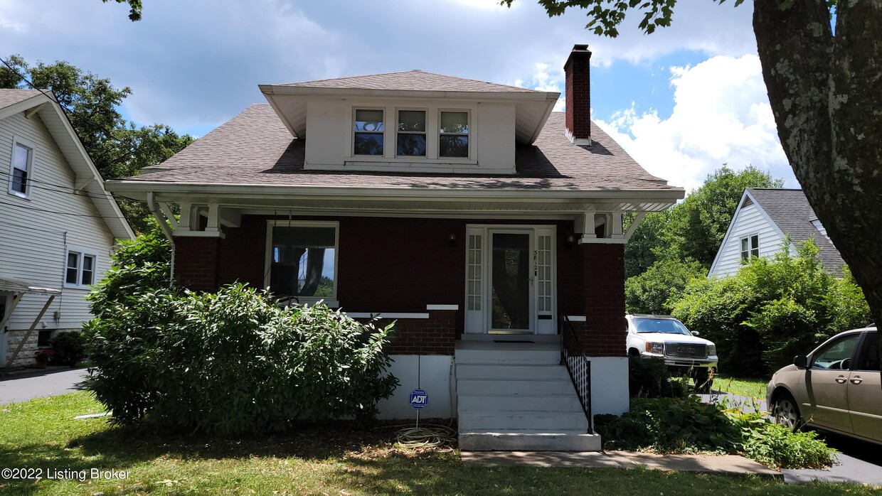 Primary Photo - 3812 Taylorsville Rd