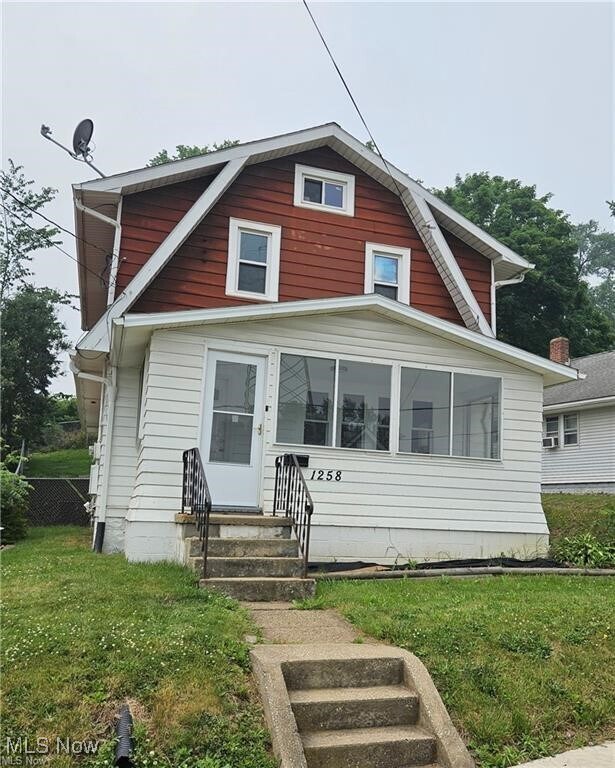 Foto principal - 1258 Central Ave