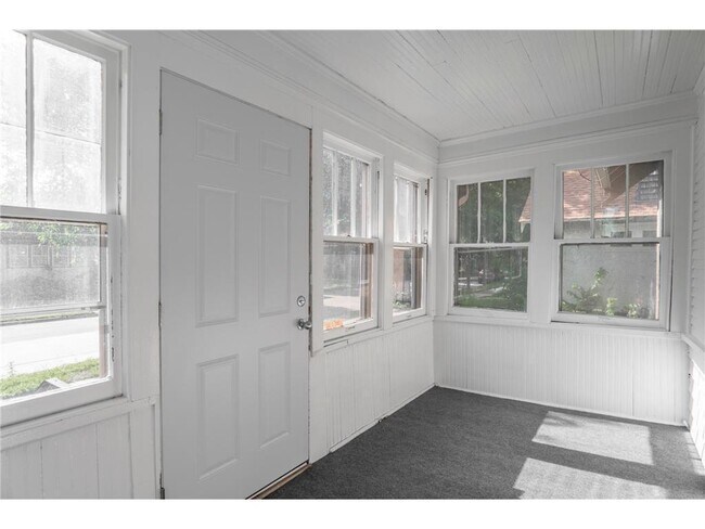 Foto del edificio - 4020 Emerson Ave N