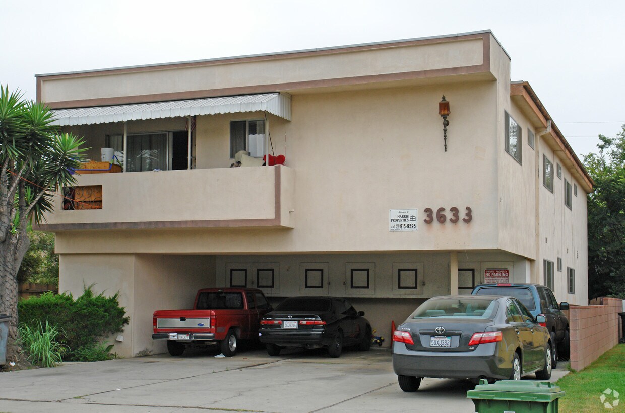 Building Photo - 3633 Dunn Dr
