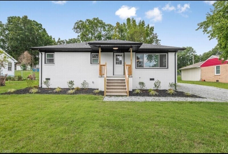 Primary Photo - 2107 Wilkins St