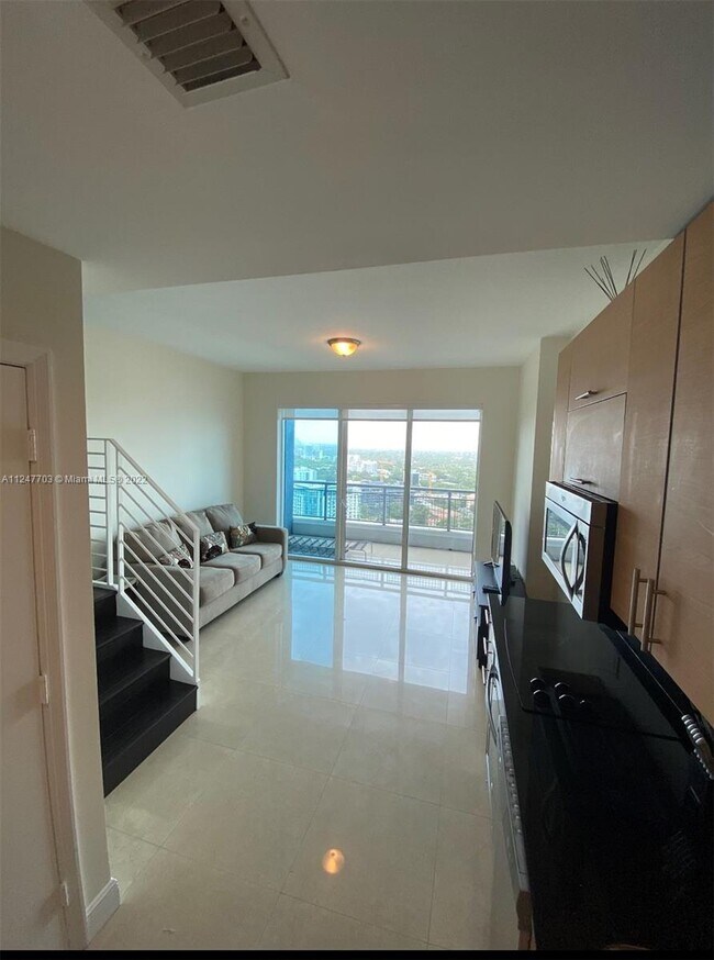 60 SW 13th St Unit 2205, Miami, FL 33130 Condo for Rent in Miami, FL