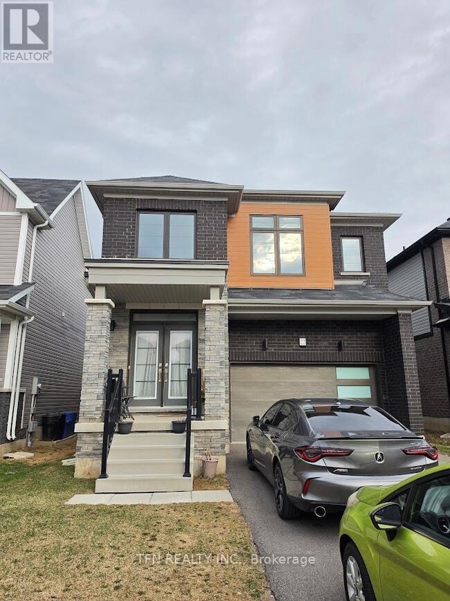 Building Photo - 22 Charm Pl