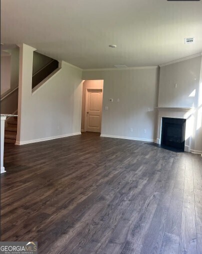 Foto del edificio - 817 HighGrove Wy