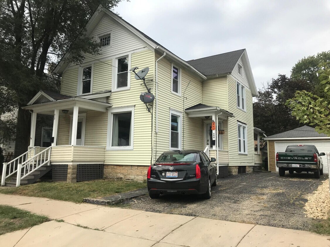 Primary Photo - 544 4th Ave