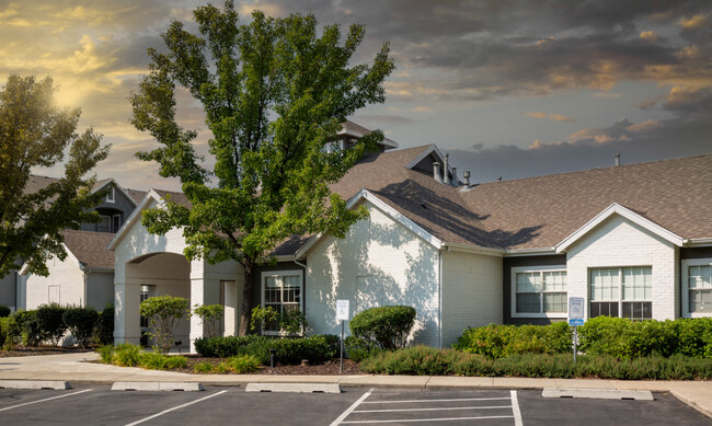 CLUBHOUSE AND OFFICE EXTERIOR l PRESTON HOLLOW - Preston Hollow