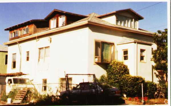 Building Photo - 1035 Addison St