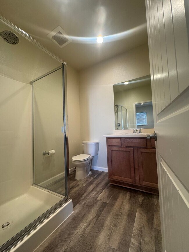 Foto del edificio - 842 Mission De Oro Dr