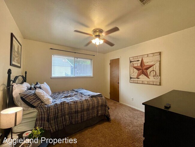Building Photo - 3 br, 2 bath House - 1201 Francis