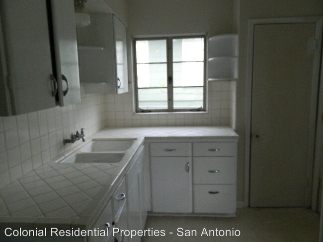 Foto del edificio - 1 br, 1 bath House - 807 Rittiman