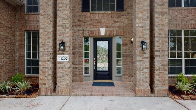 Building Photo - 14207 Begonia Estates Ct