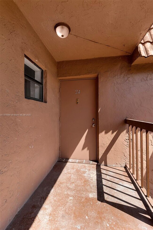 Building Photo - 6485 W 27th Ave