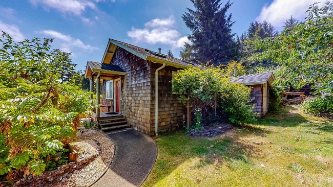 Building Photo - 2238 Cochran Rd