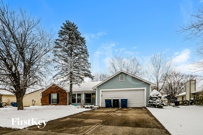 Building Photo - 7427 Cobblestone W Dr