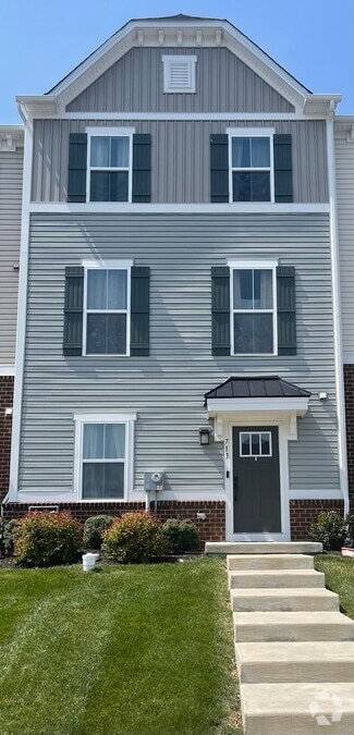 Building Photo - 713 Quarry Point Rd
