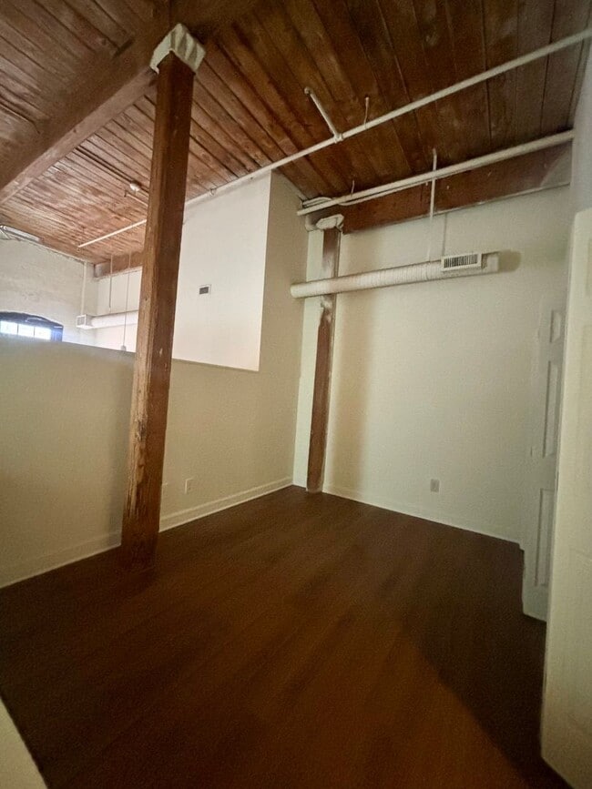 Interior Photo - Sail Cloth Factory Apartments