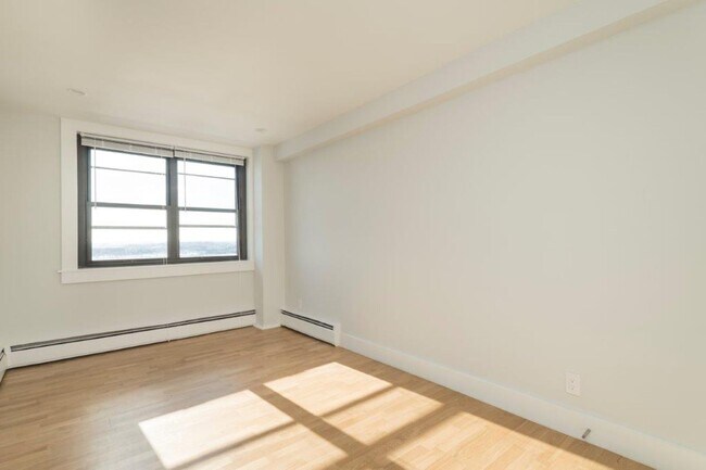 Foto del edificio - Luxury South Boston 2-bed w. W/D in Unit!
