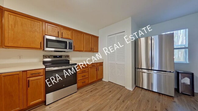 Building Photo - 1802 Shay-Lin Ct