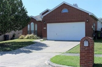 Building Photo - 1346 Mill Crossing