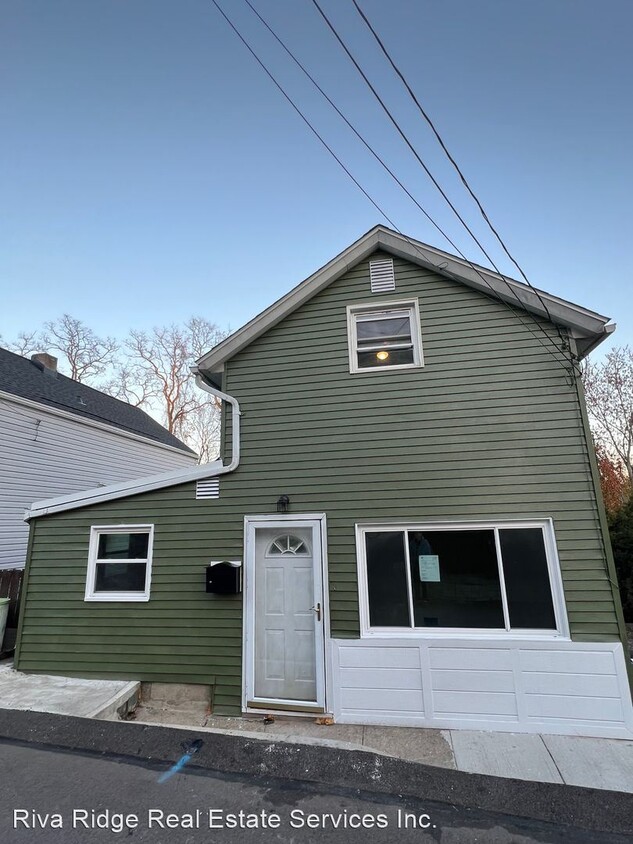 Primary Photo - 2 br, 1 bath House - 129 Weber Way