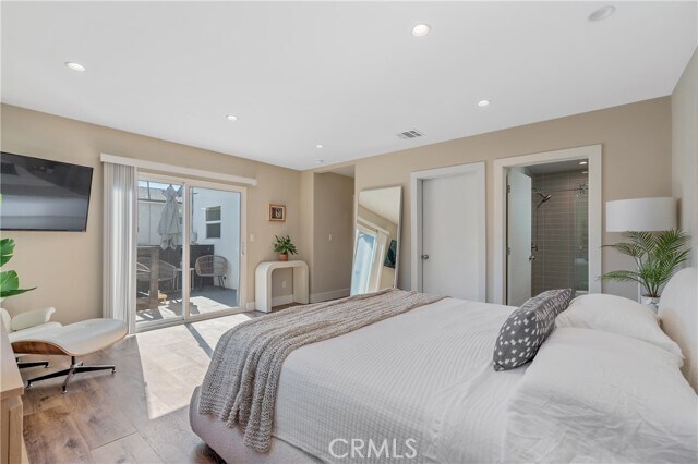 Foto del edificio - 8034 Airlane Ave