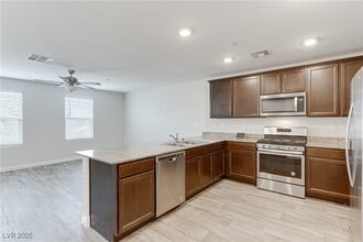 Building Photo - 4641 Townwall St