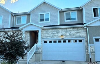 Building Photo - 282 W 490 N