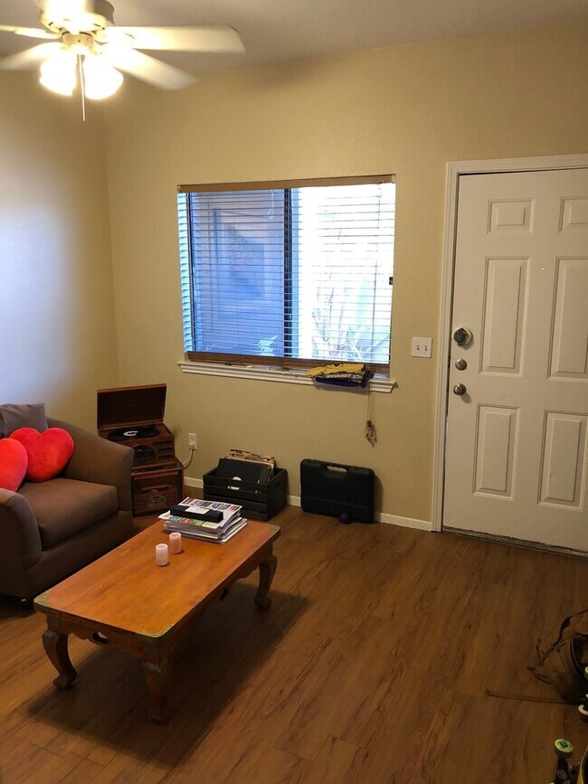 Foto del edificio - Cottonwood