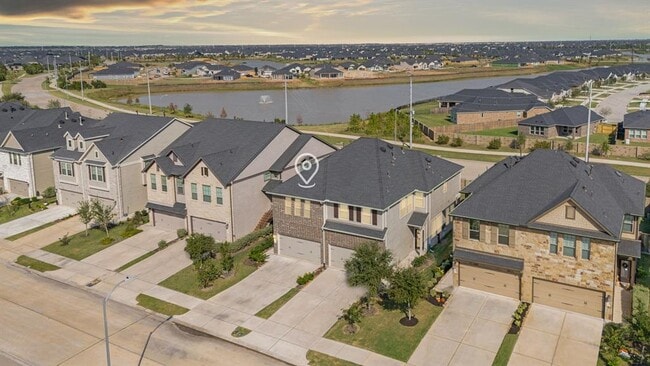 Building Photo - 5215 Pr Ter Ln