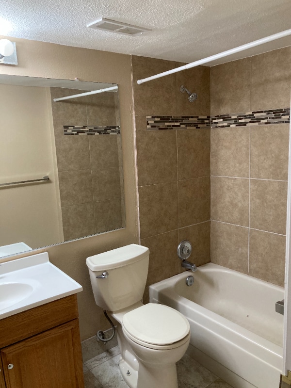 Building Photo - 4400 S Quebec St