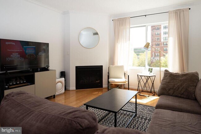 Foto del edificio - 3101 N Hampton Dr