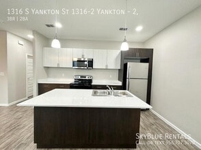 Building Photo - 1316 S Yankton St