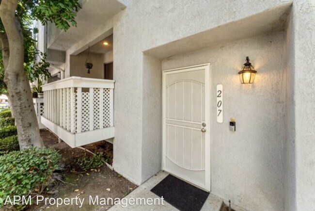 Building Photo - 2 br, 3 bath House - 14019 Leffingwell Rd