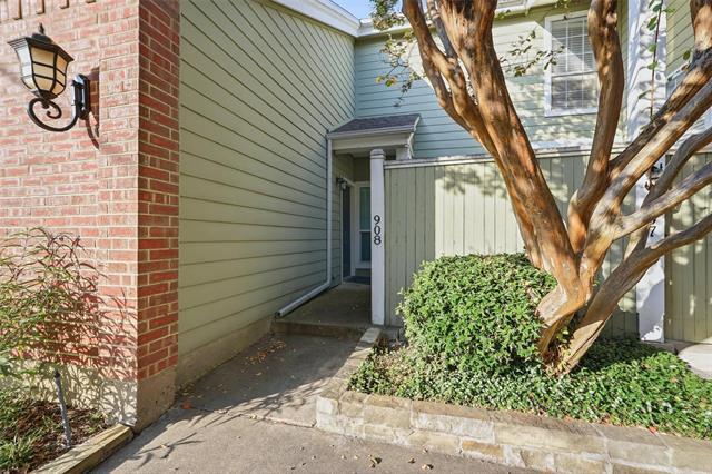 Foto del edificio - 6220 Bentwood Trail