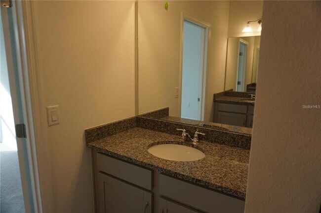 Building Photo - 1538 Blue Lagoon Cir