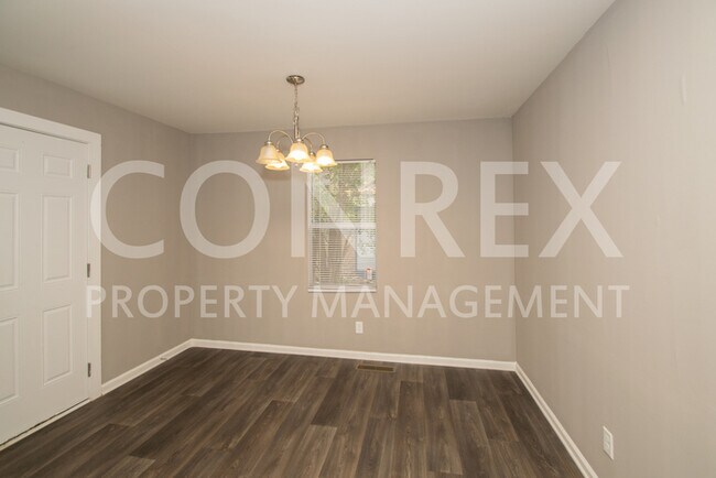 Building Photo - Beautiful 3 Bedroom in Irondale!